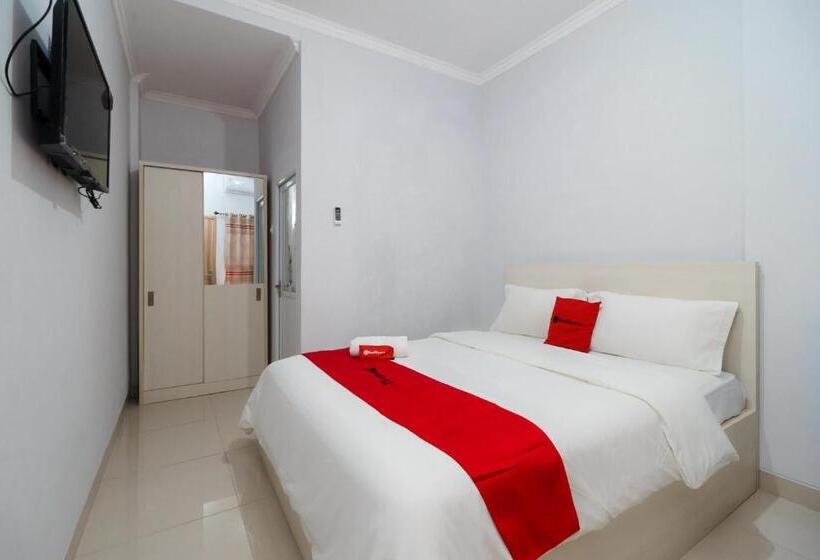 Номер Стандарт, Reddoorz Syariah Near Kantor Pajak Telanaipura Jambi