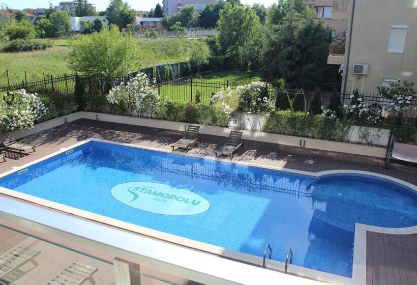 דירת שני חדרים, Private Apartments Stamopolu Lux