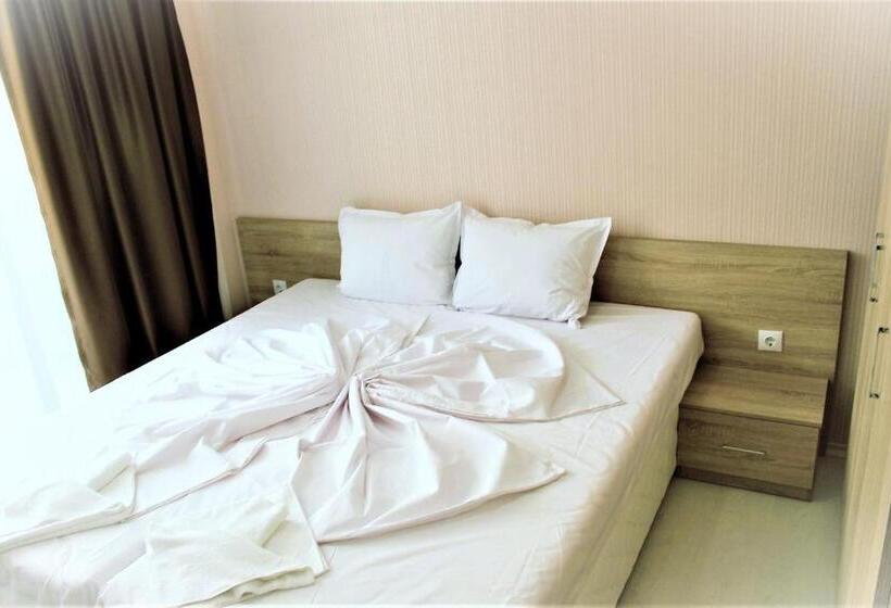 דירת שני חדרים, Private Apartments Stamopolu Lux