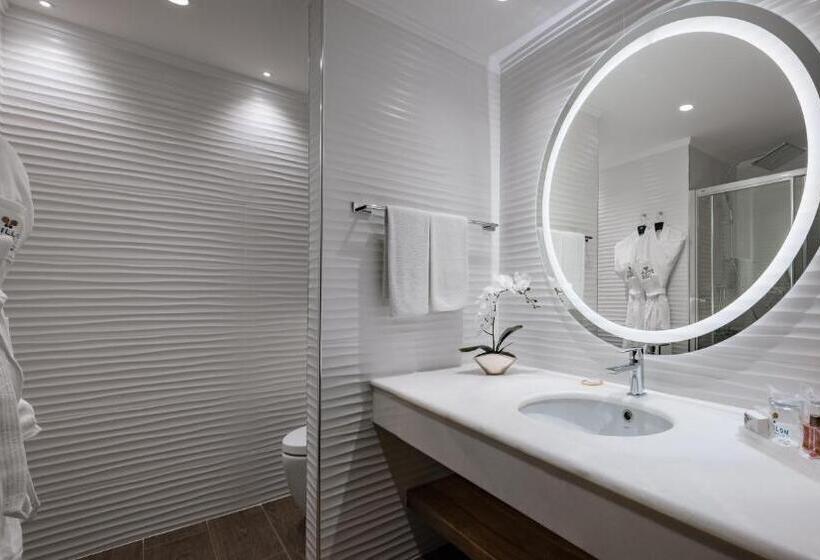 Люкс Кровать Кинг, Papillon Belvil Holiday Village
