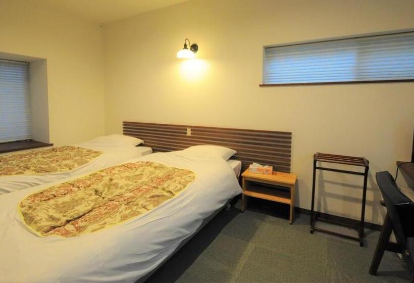 اتاق استاندارد با سرویس بهداشتی مشترک, Yourou Onsen Honkan