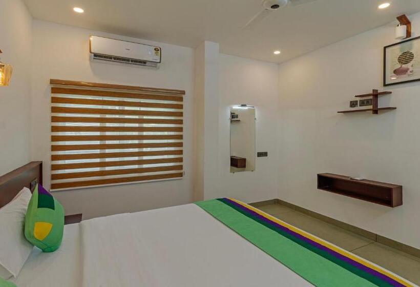 اتاق سوپریور, Treebo Amigos Residency