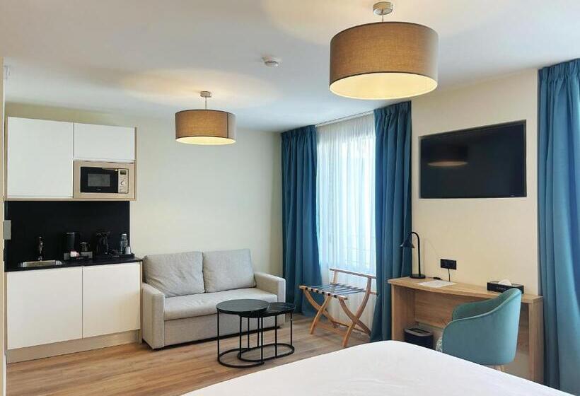 Люкс, Hôtel Oden Paris Ivry