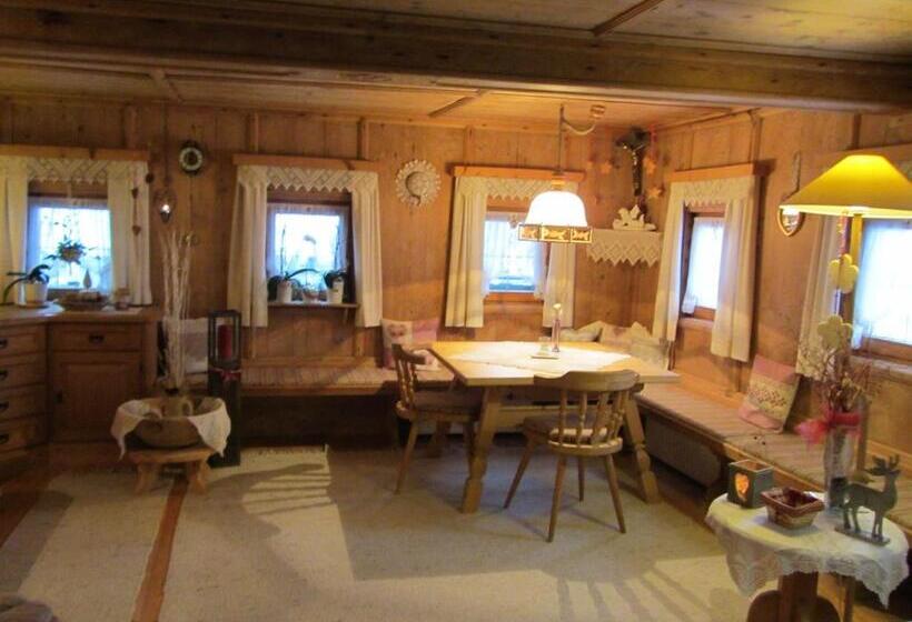 Номер Стандарт, Neurauthof