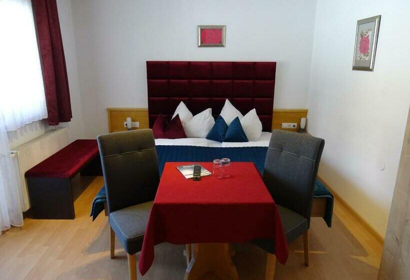 Номер Стандарт с Балконом, Restaurant Rosengarten