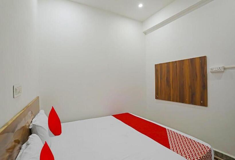 三人经典房间, Oyo Flagship Townhome Inn