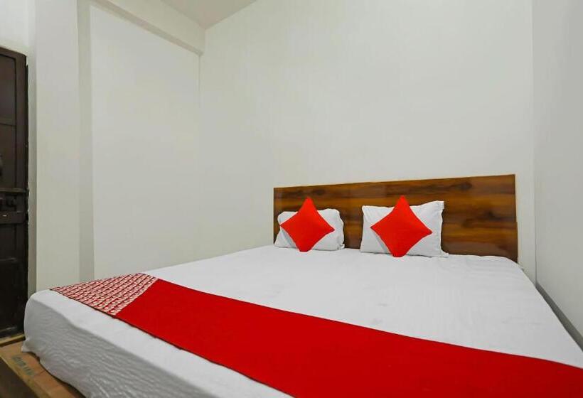 三人经典房间, Oyo Flagship Townhome Inn