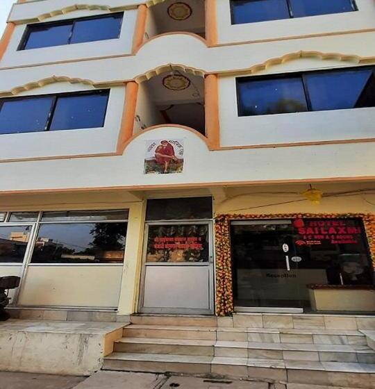 Номер Стандарт, Sitaram Palace Shirdi