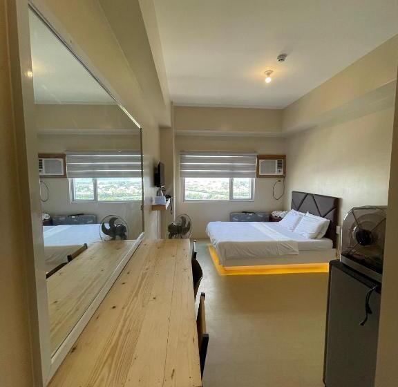 Quarto Deluxe, 1511 Avidatower 4 Atria Iloilo