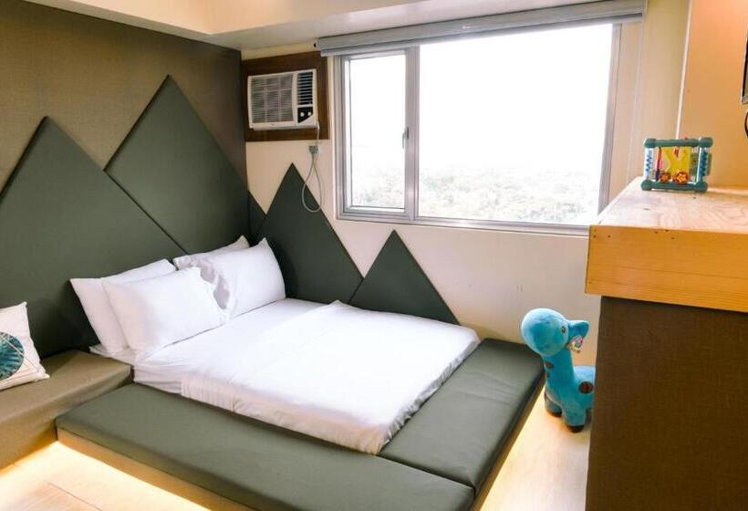 Quarto Estandar, 1511 Avidatower 4 Atria Iloilo