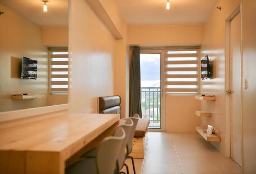 Quarto Superior, 1511 Avidatower 4 Atria Iloilo