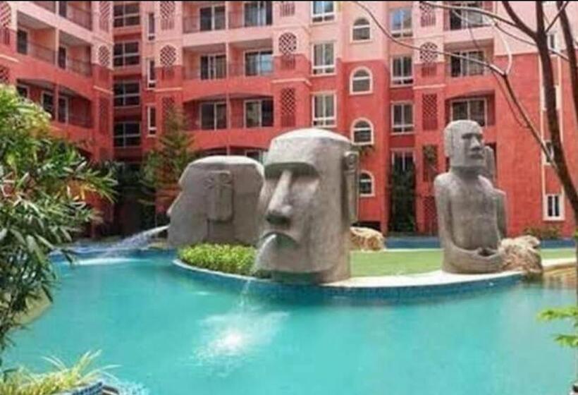 استودیوی استاندارد, Seven Sea Condo