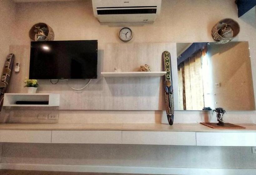 استودیوی استاندارد, Seven Sea Condo