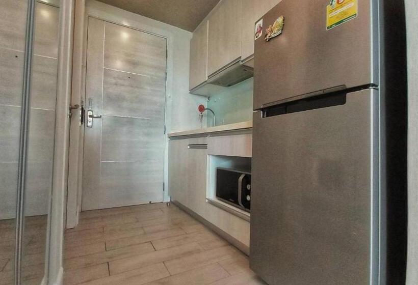 استودیوی استاندارد, Seven Sea Condo