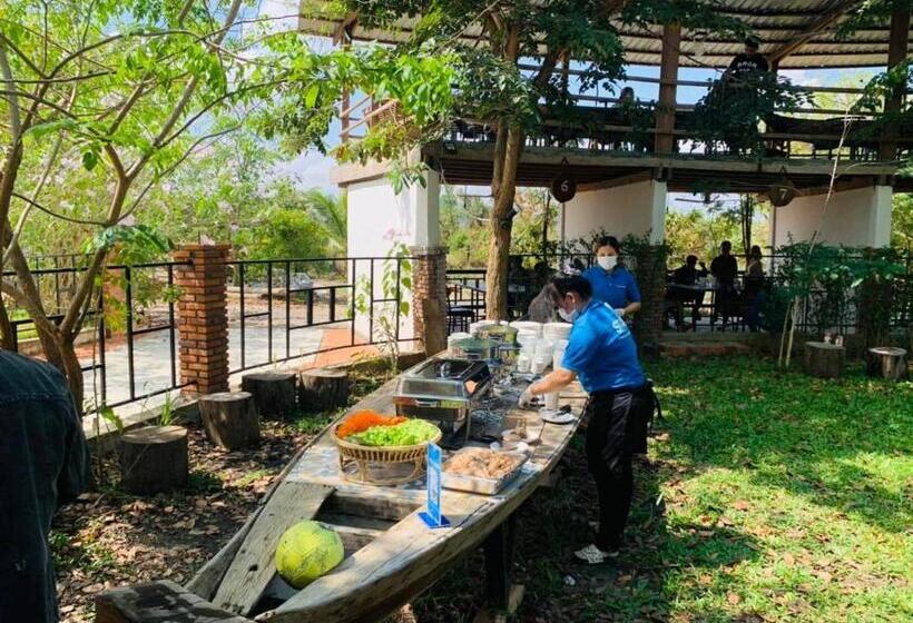 Номер Стандарт Вид на Озеро, Bat Rice Resort