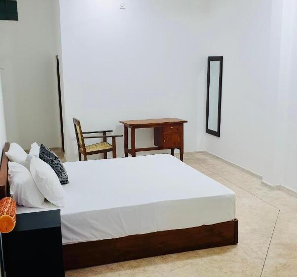 Quarto Estandar, Canmin Guest House