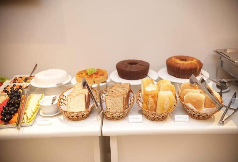 اتاق استاندارد یک نفره, Aero Hotel Salvador Aeroporto