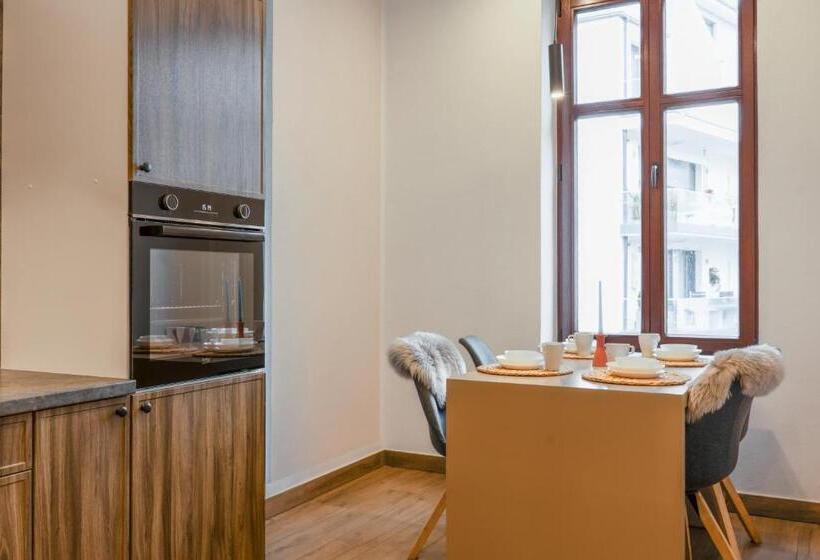 Апартаменты 1 Спальня, Living&comfort Lux Apartement