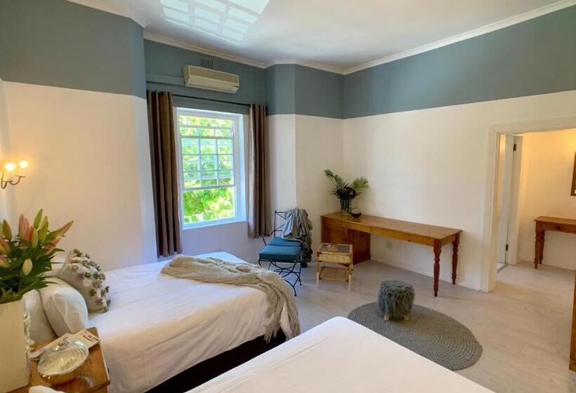 Семейный Номер, Dale Court Guest House