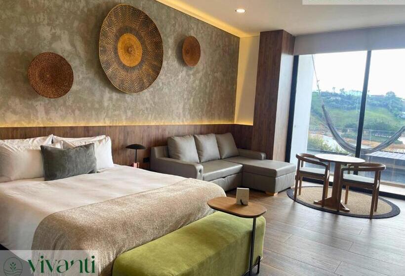 Полулюкс, Vivanti Resort