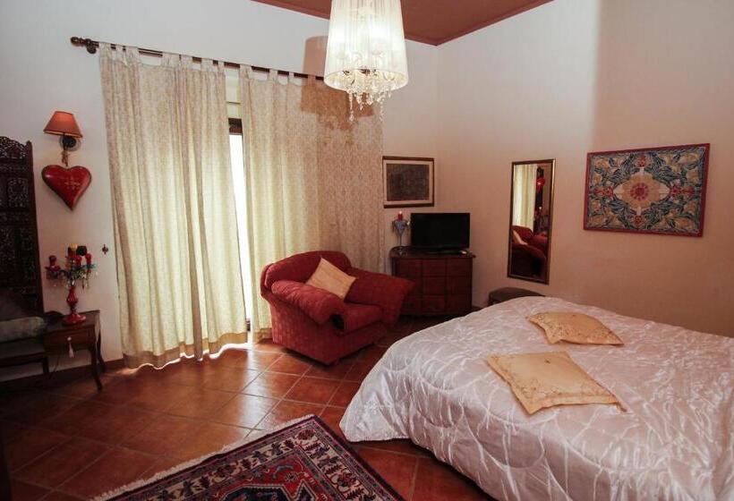 اتاق استاندارد, B&b La Posada