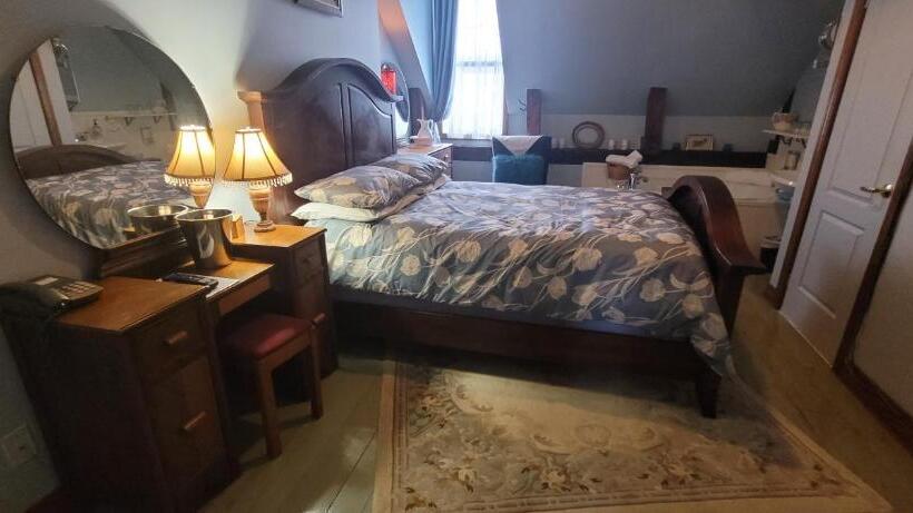 디럭스 룸, Auberge Le Bome