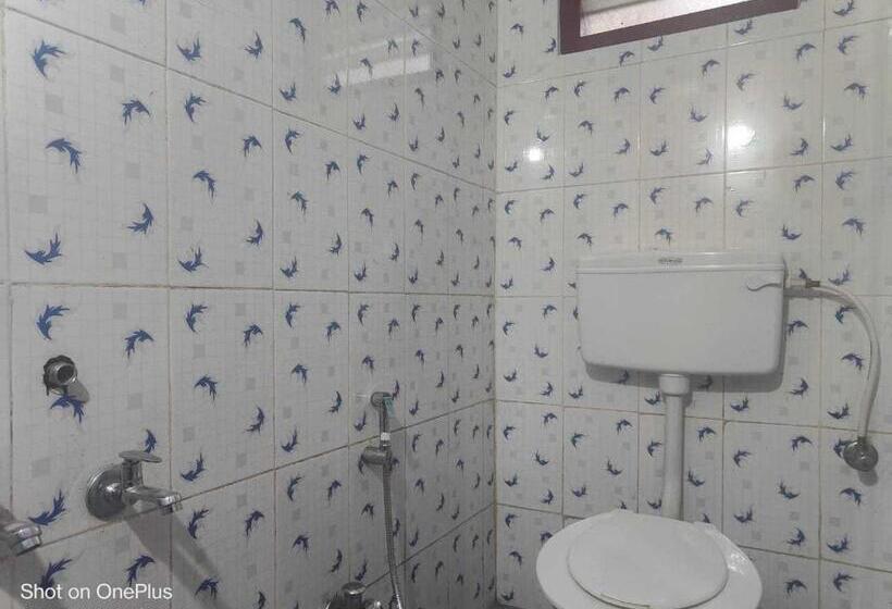 Трехместный Номер Классика, Oyo Flagship Ding Dong Residency