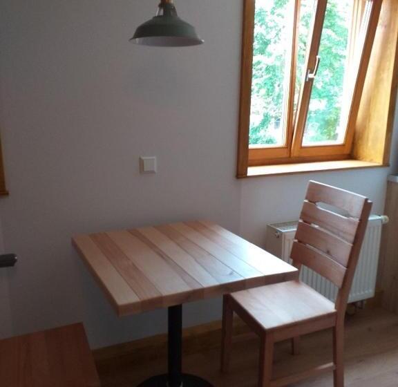 Номер Стандарт, Landcafe Sima & Zimmervermietung