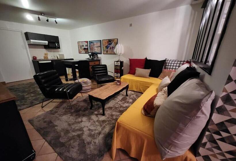 اتاق استاندارد چهار تخته, Le Domaine De Bachmay