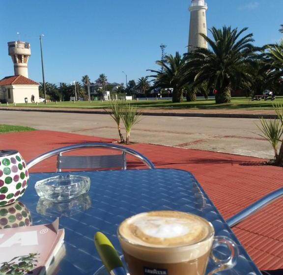 اتاق استاندارد, Faro