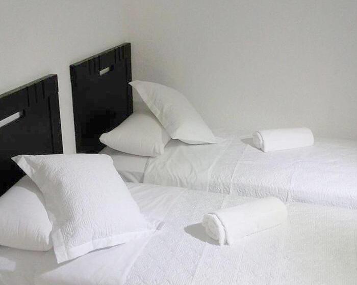 اتاق استاندارد چهار تخته, Faro