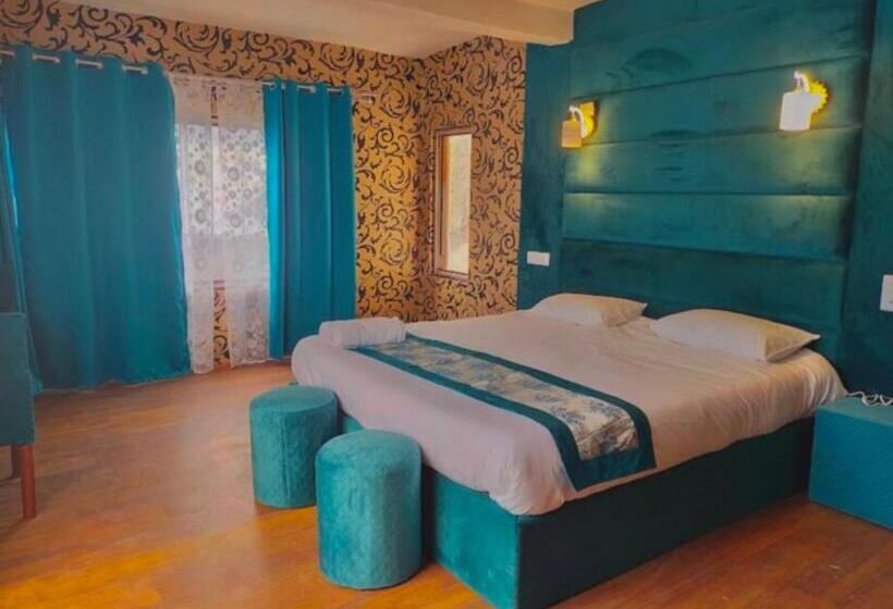 اتاق سوپریور, Sarwa Cottage Jammu And Kashmir