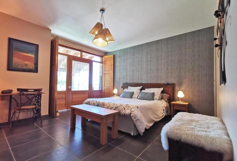 Номер Стандарт, Guestroom Saint Privat D Allier, 1 Pièce, 2 Personnes   Fr 1 582 423