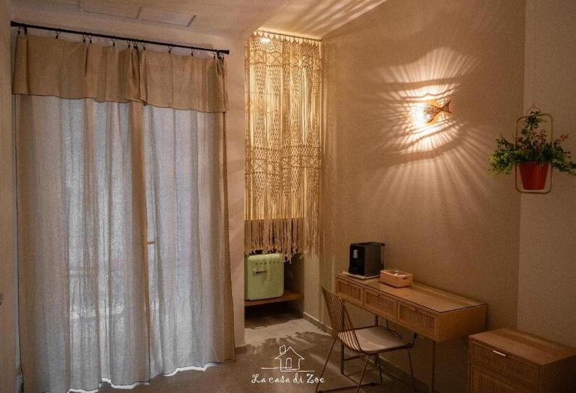 キングサイズベッドのスタンダードルーム, La Casa Di Zoe