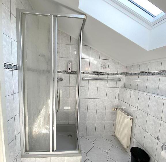 スタンダードルーム, Stadtgarten Gotha