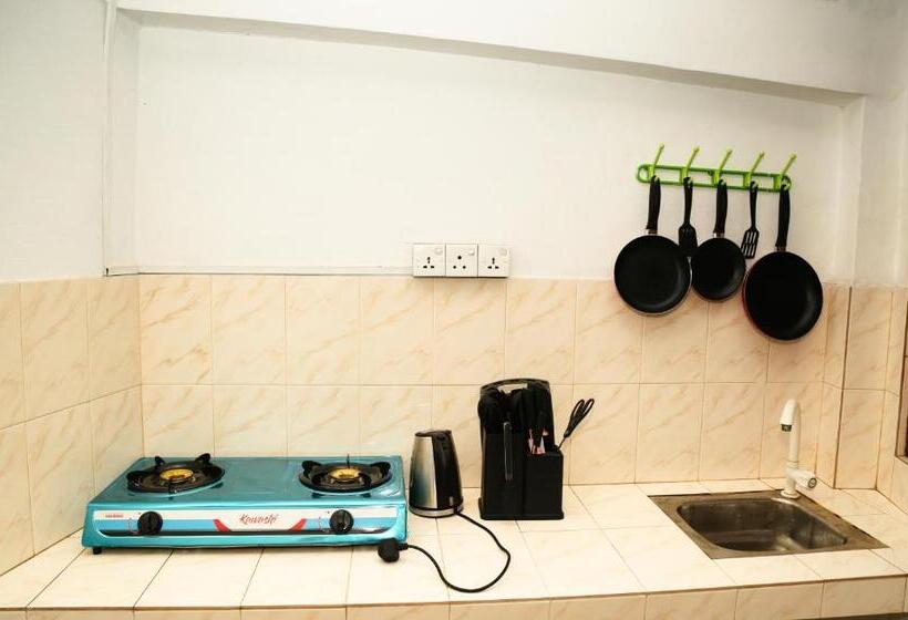 Quarto Estandar, Wave Crest Residence