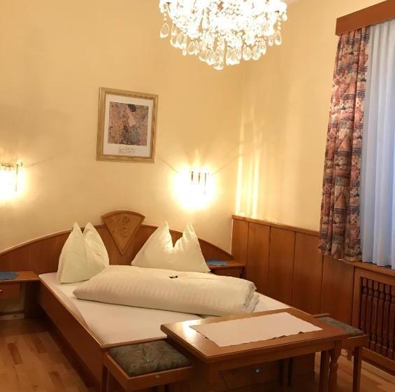 اتاق استاندارد یک نفره, Cityhotel Ratheiser