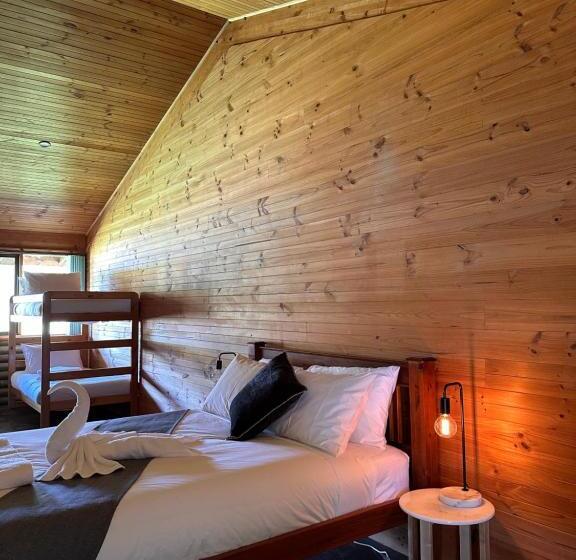 패밀리 룸, The River Retreat Buchan