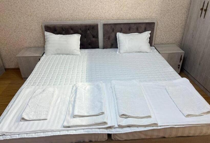 اتاق استاندارد, Tapchan Guest House