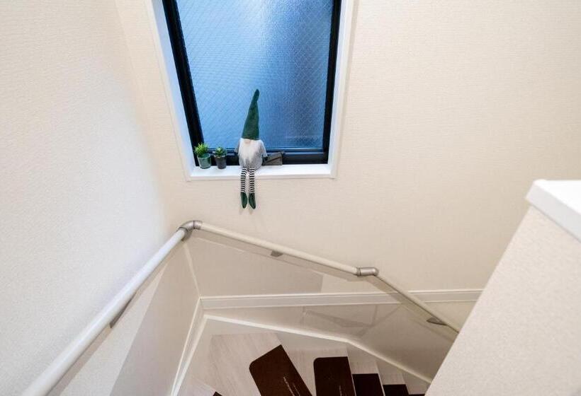 3 Bedroom Suite, Maison Novel Under Skytree