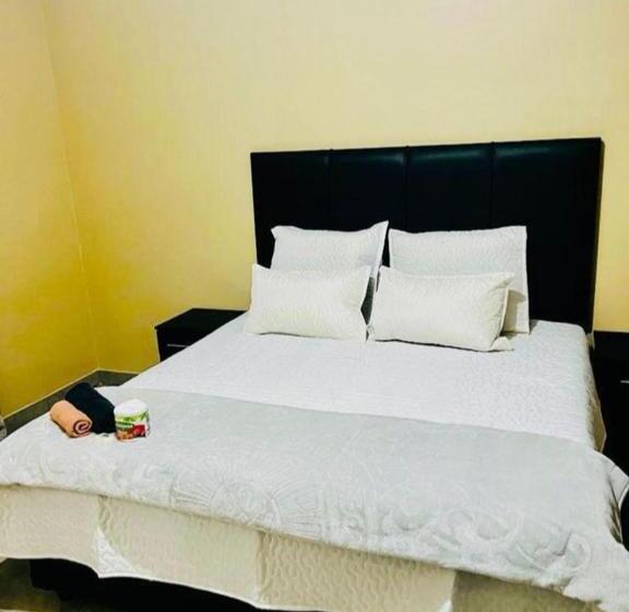 Номер Стандарт, Executive Guesthouse