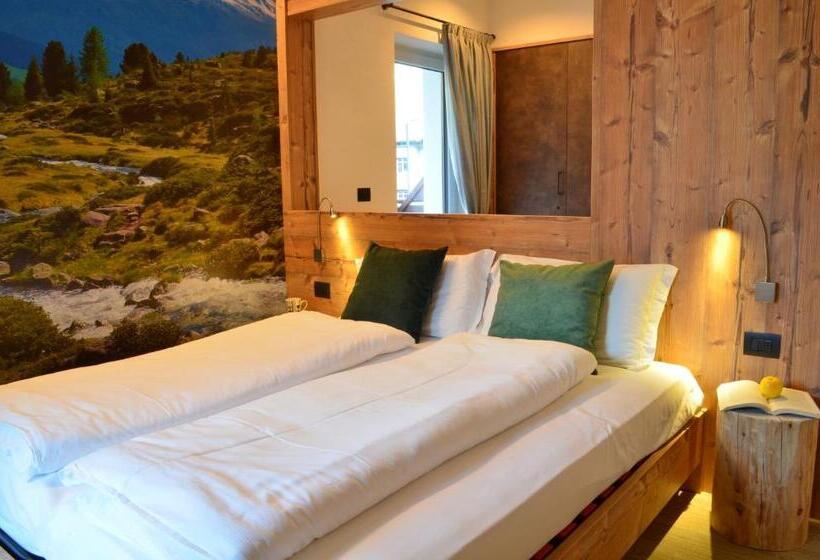 带山景的高级间, Aria Alpina Guest House Affittacamere