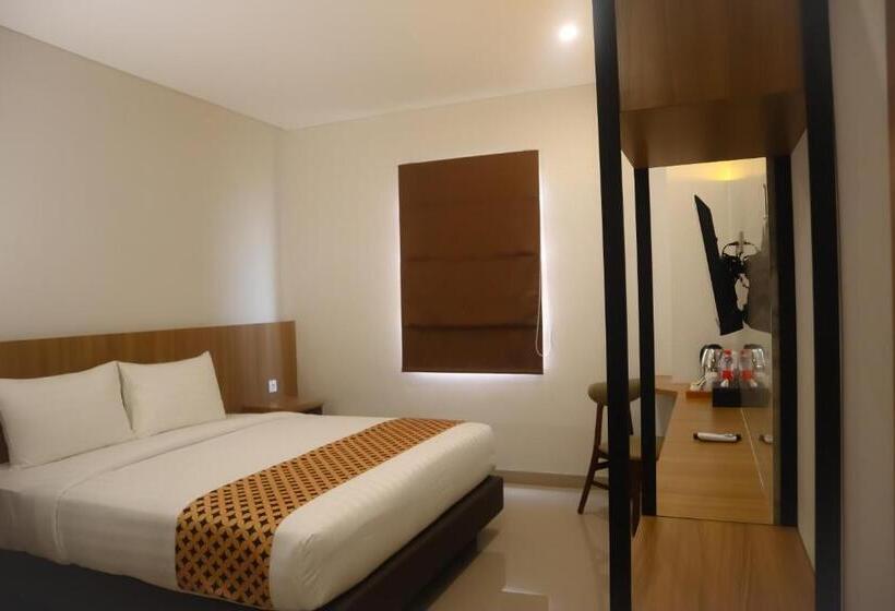 Номер Стандарт, Front One Hotel Gombong