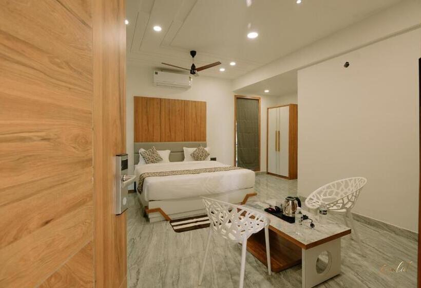 Номер Deluxe, Daksh Eden Greenz  A Luxury Resort In Sasan Gir