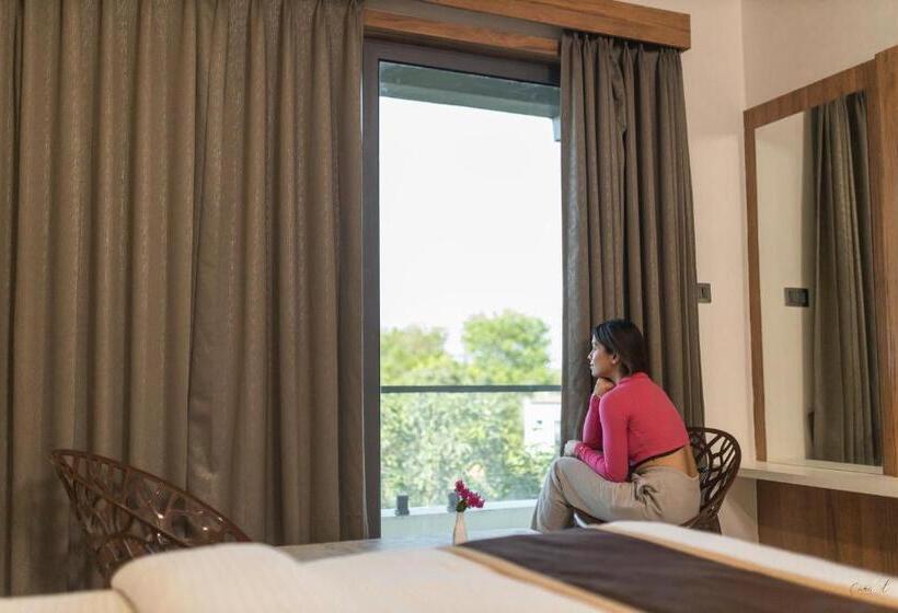 Номер Deluxe, Daksh Eden Greenz  A Luxury Resort In Sasan Gir