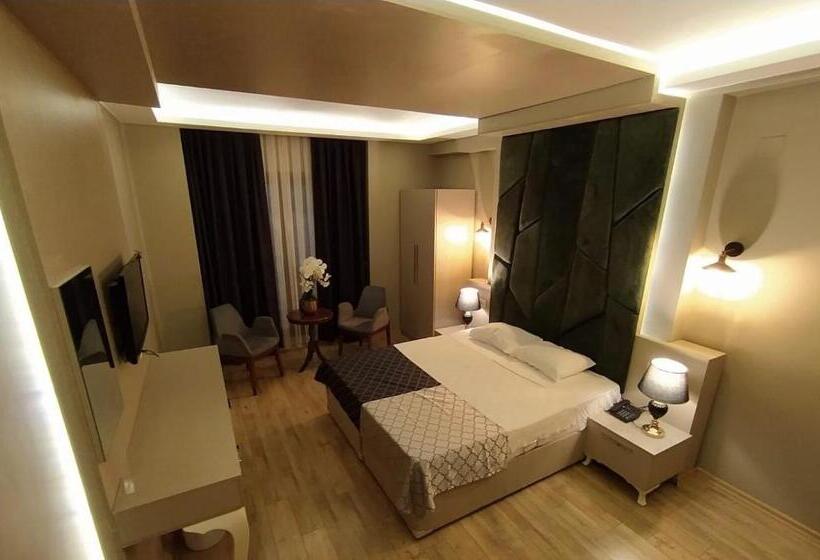 اتاق استاندارد, Uğur Byc