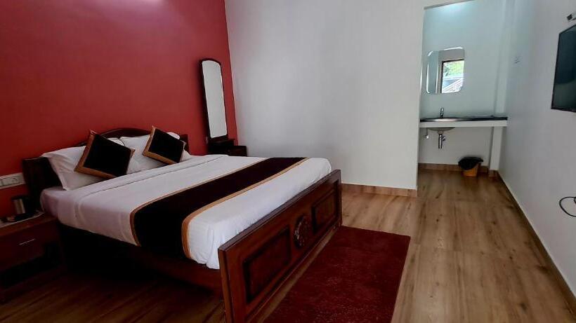 اتاق لوکس, Istays   Risi Villa, Yercaud
