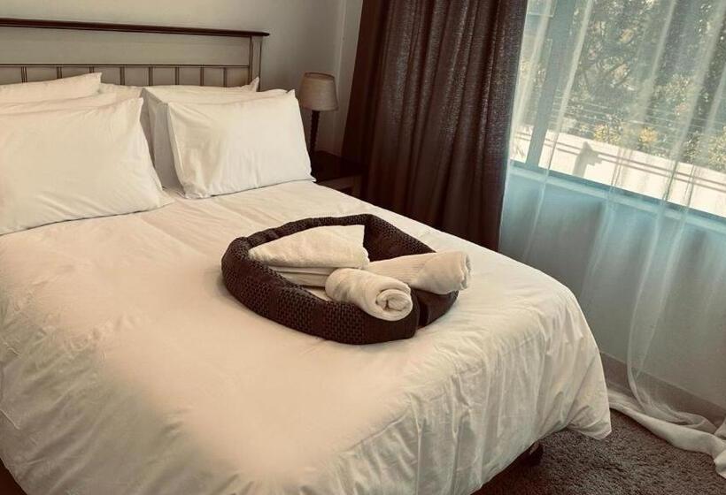 Quarto Familiar, The Hide In Sandton