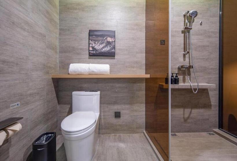 Superior Interior Room, Atour Hotel Hefei North Square South Station