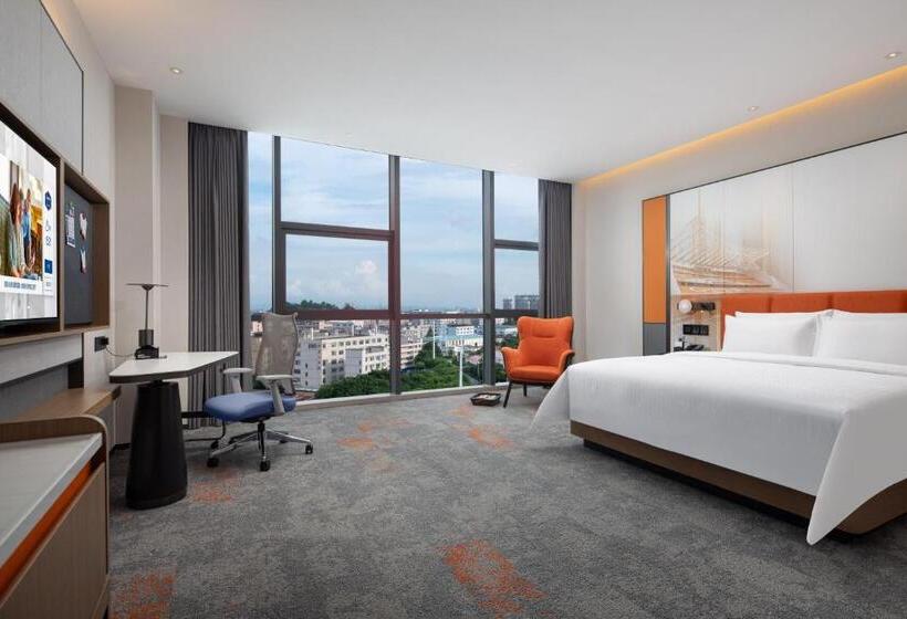 비즈니스룸, Hampton By Hilton Guangzhou Xintang